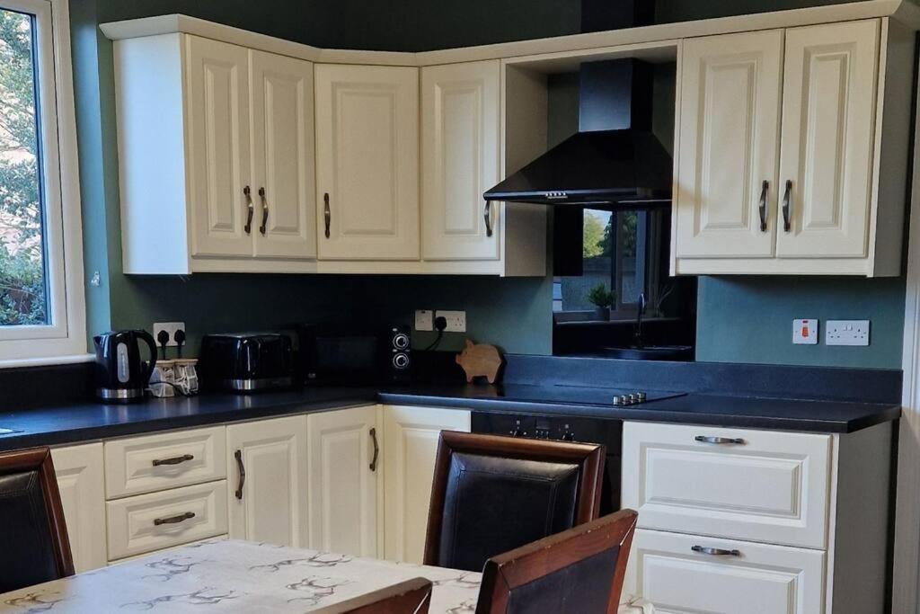 הוילה Westland Retreat - Magherafelt - Mid Ulster - Nitb Approved מראה חיצוני תמונה